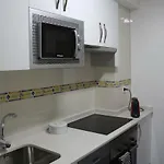 Apartamento Homelife Roca Tarpeya *